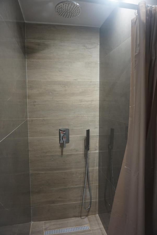Vasili'S And Vasiliki'S Luxury Apartment Афіни Екстер'єр фото