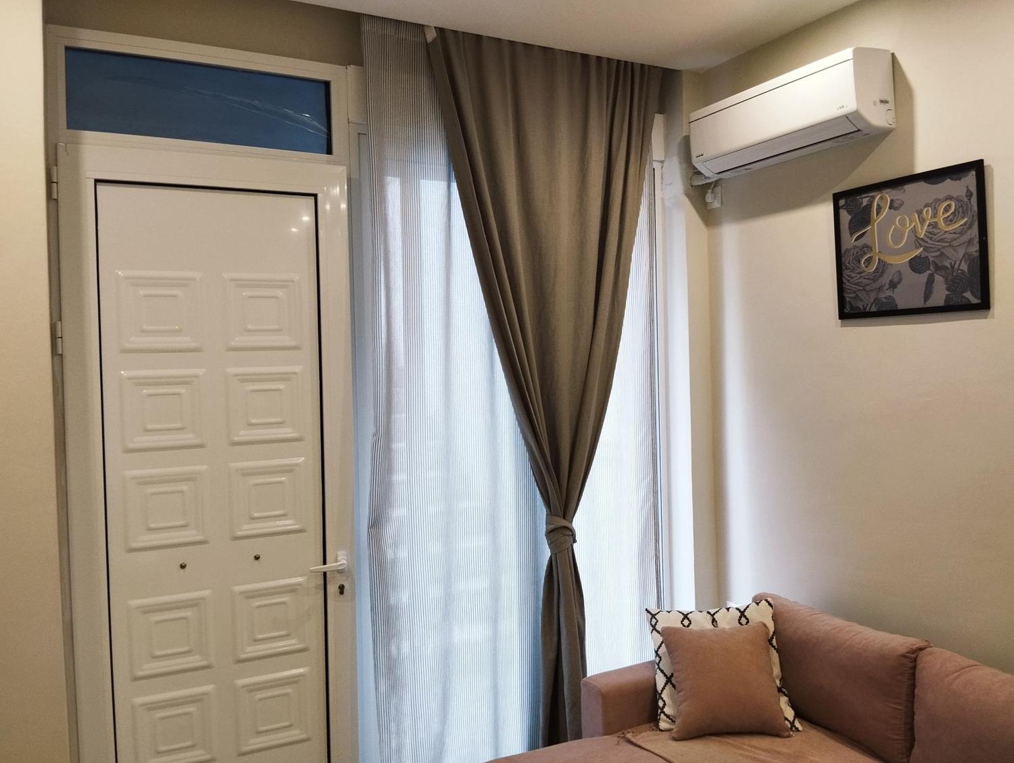 Vasili'S And Vasiliki'S Luxury Apartment Афіни Екстер'єр фото